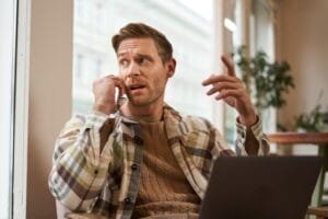 Contacter un électricien de sos-depannage.ch